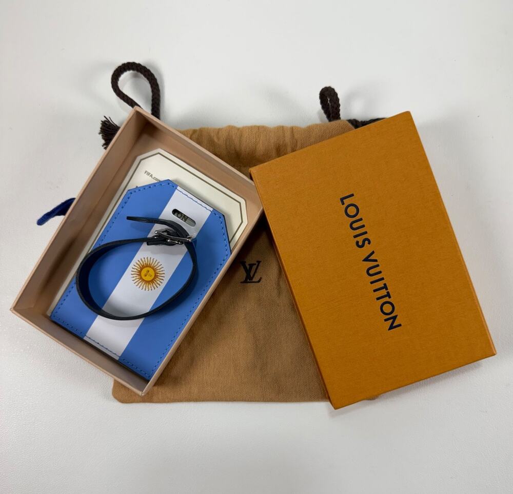 RARE Louis Vuitton 2018 FIFA World Cup Argentina Messi Luggage Tag Epi Leather